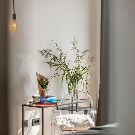 Lola, Sea On A Palm! Heated Pool Трогир