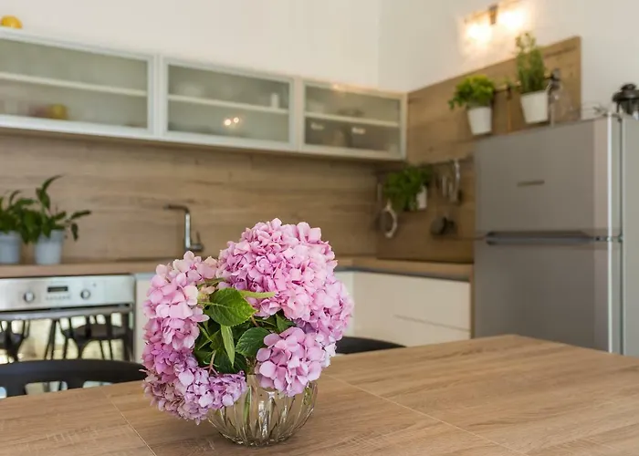 Lola, Sea On A Palm! Heated Pool Вілла