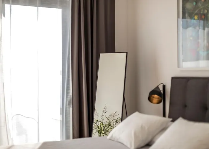 Lola, Sea On A Palm! Heated Pool Villa