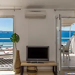 Vila Lola, Sea On A Palm! Heated Pool Trogir