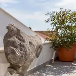 Lola, Sea On A Palm! Heated Pool * Trogir